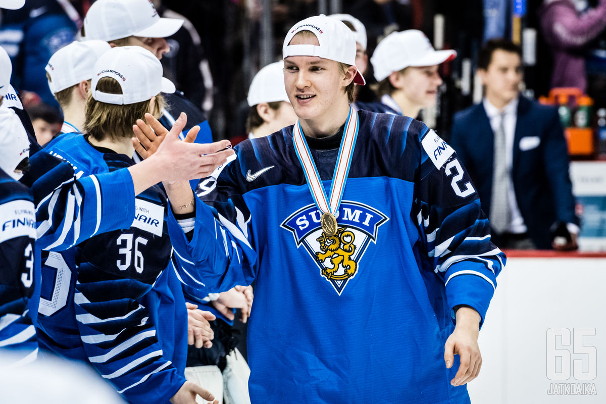 Raimo Helminen Paljastaa Hifk N Superlupaus Anton Lundell Ei