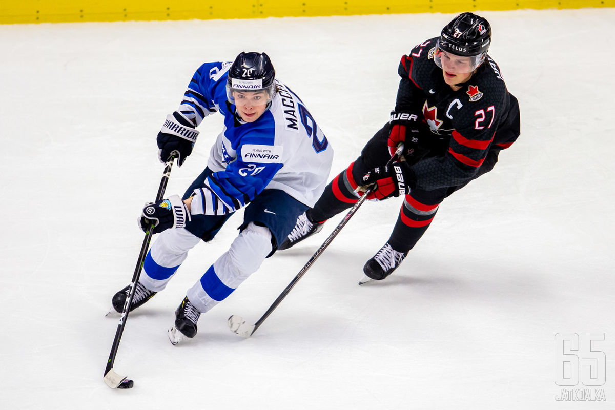 Hayton on kipparoinut Kanadan alle 20-vuotiaiden MM-kultaan.