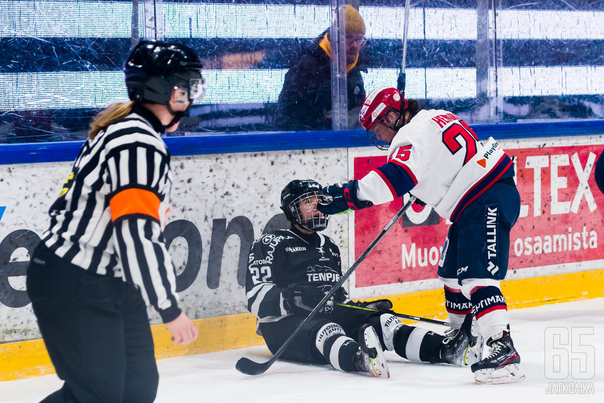 TPS:n Ines Lukkarila tietää HIFK:n kovuuden.