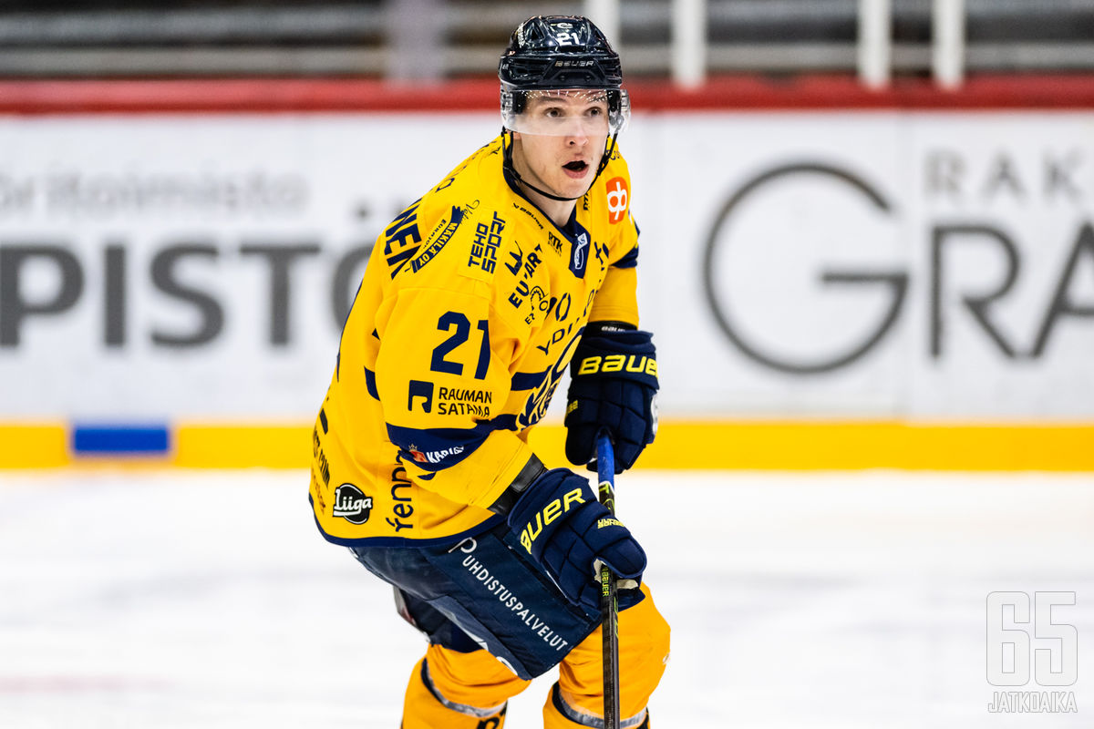 Karjalainen on nähty viimeksi Liigassa Lukko-paidassa.