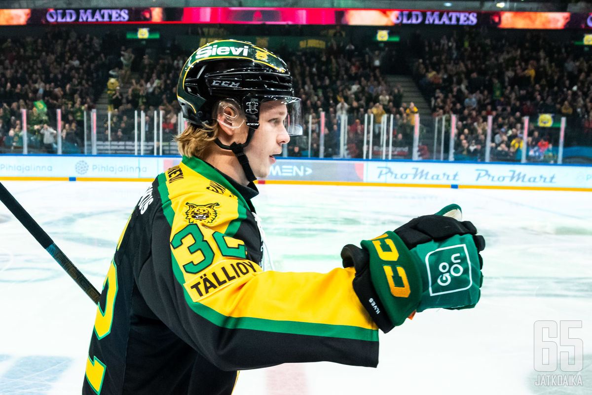 Joona Ikonen teki kaksi maalia Tapparan verkkoon, mutta se ei tällä kertaa riittänyt voittoon.