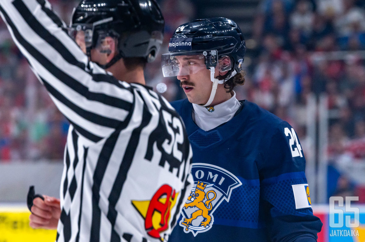 Leijonien vakiokalustoon kuuluvan Björnisen on tarkoitus pelata myös tulevan viikon Karjala-turnauksessa.