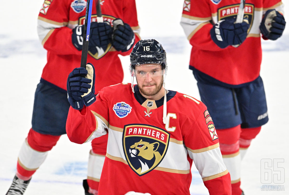 Aleksander Barkov ja Florida Panthers esiintyivät edukseen Tampereella järjestetyissä Global Series -otteluissa.