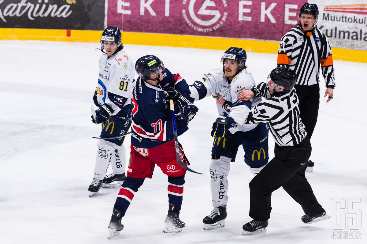 TUTO pääsee hakemaan revanssia viime kaudesta, jolloin K-Espoo vei puolivälierävaiheessa sarjan nimiinsä lukemin 4–2.