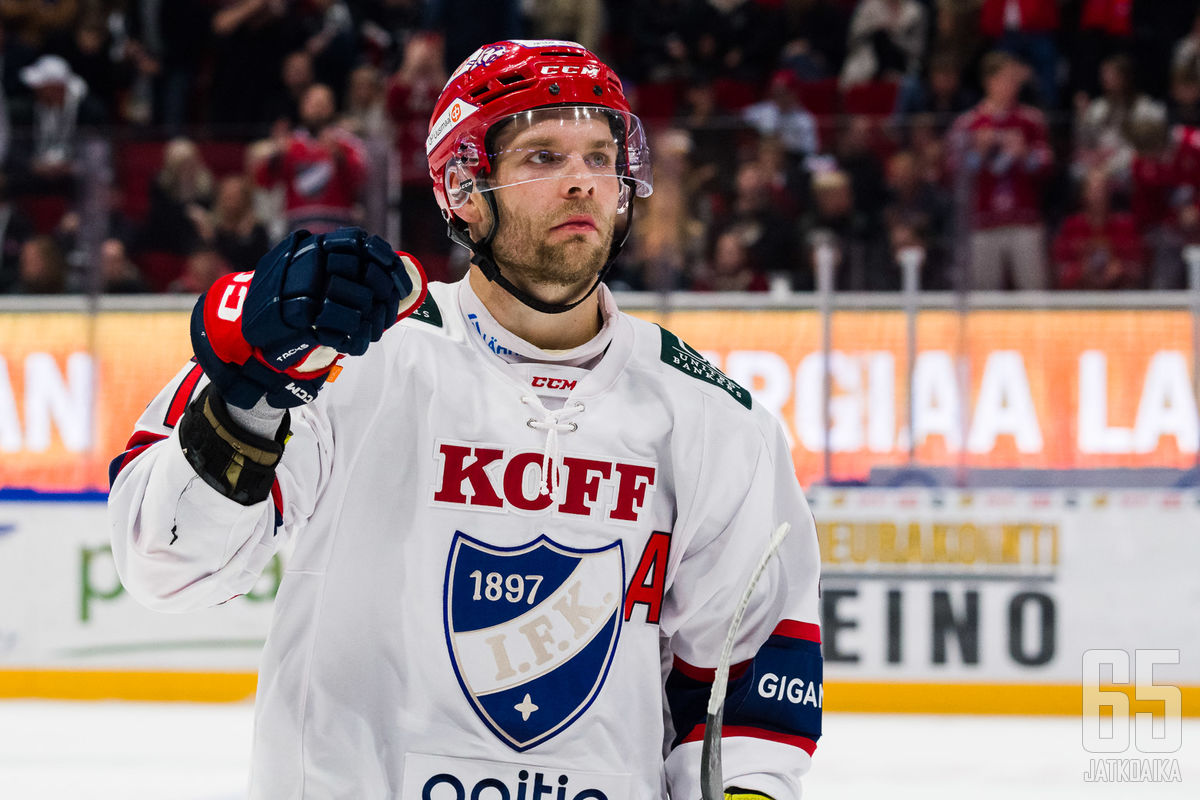 HIFK on tehnyt neljä tasoitusmaalia ja neljä johtomaalia ottelujen peliminuuteilla 45–50.