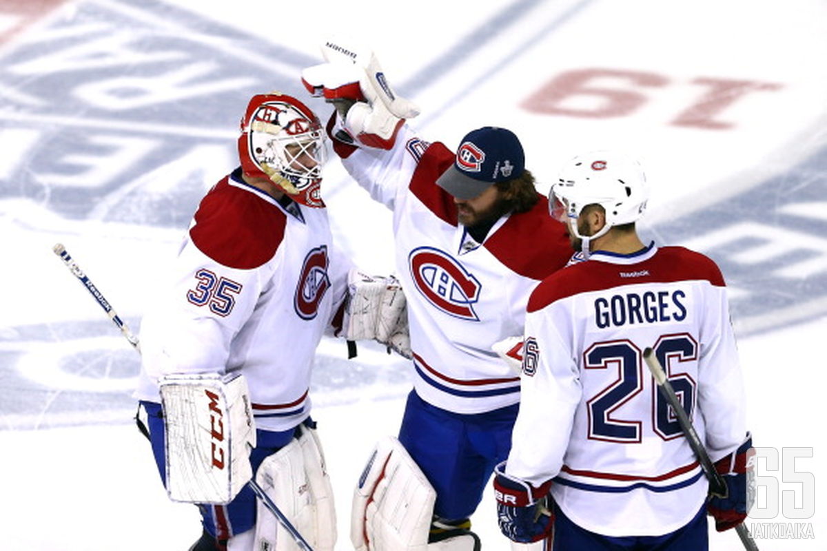 Dustin Tokarski (vas.) ohitti Peter Budaj'n Canadiensin maalivahtihierarkiassa viime keväänä.