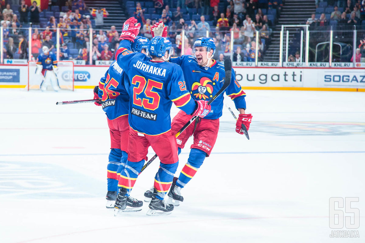 Jokerit juhli Sakari Mannisen laukomaa ylivoimamaalia.