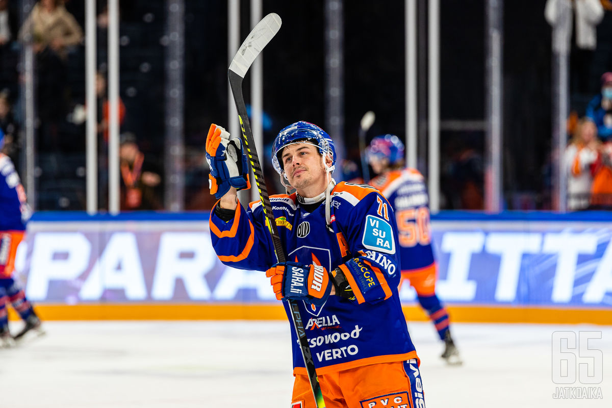 Tappara palkitsi paluun katsomoihin tehneet faninsa maukkaalla voitolla. 