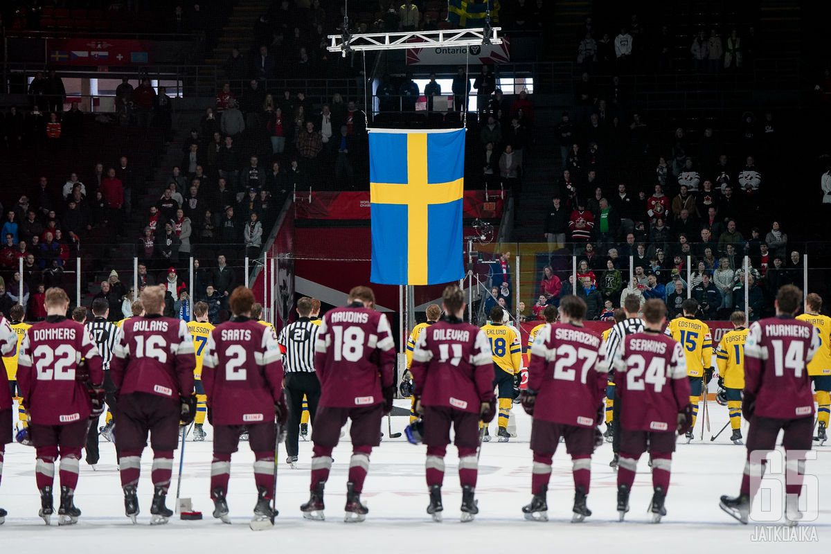 Ruotsi marssi jatkoon omasta puolivälierästään.