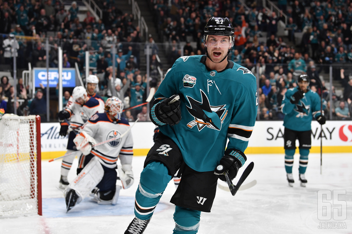 Joonas Donskoi lähti NHL:ään vasta viisi vuotta varauksen jälkeen.