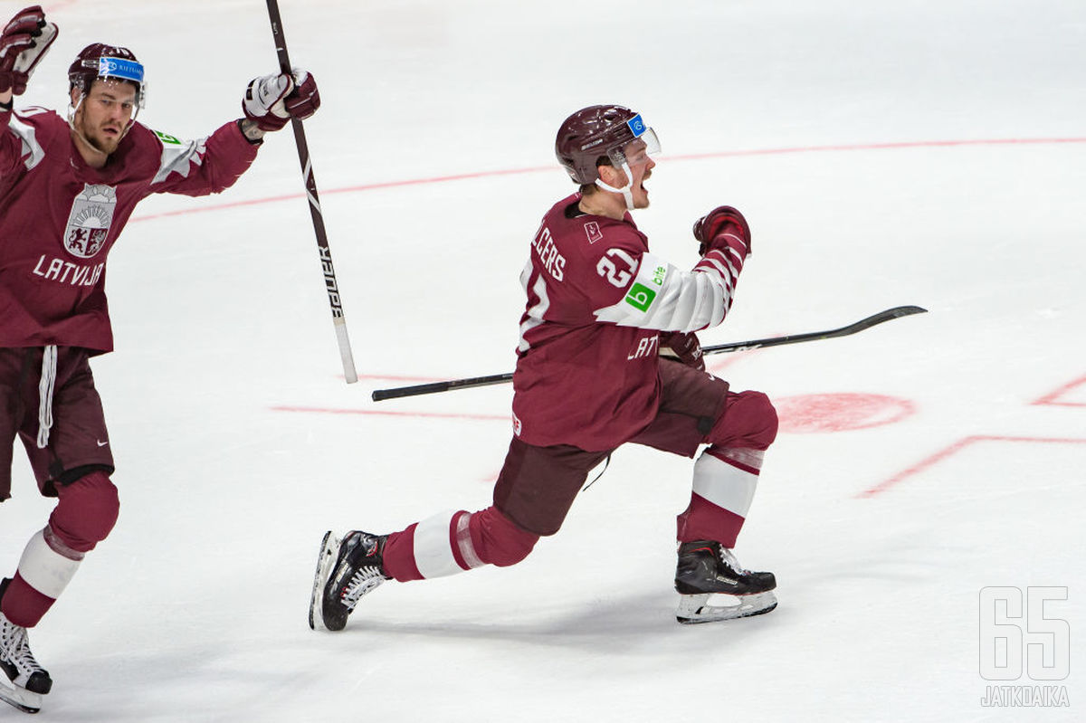 Rūdolfs Balcers oli ottelun hahmoja, kun Latvia jyräsi Unkarin 9–0.