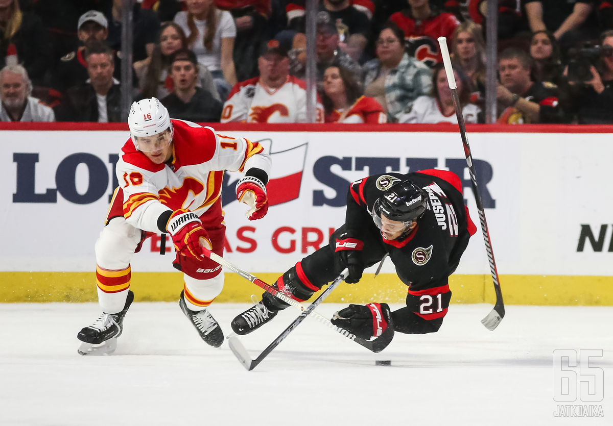 Nikita Zadorov (vas.) luutii jatkossa Vancouver Canucksin alakerrassa.