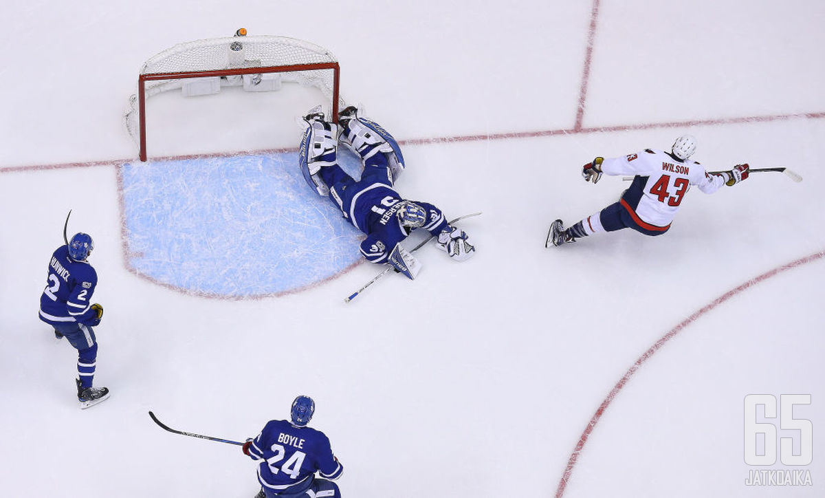 Capitals-hyökkääjä Tom Wilson oli yksi joukkueensa sankareista.