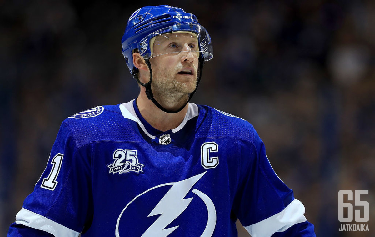 Lightning-kapteeni Steven Stamkos ei pelaa enää tällä kaudella - NHL -   - Uutiset  - Kaikki jääkiekosta