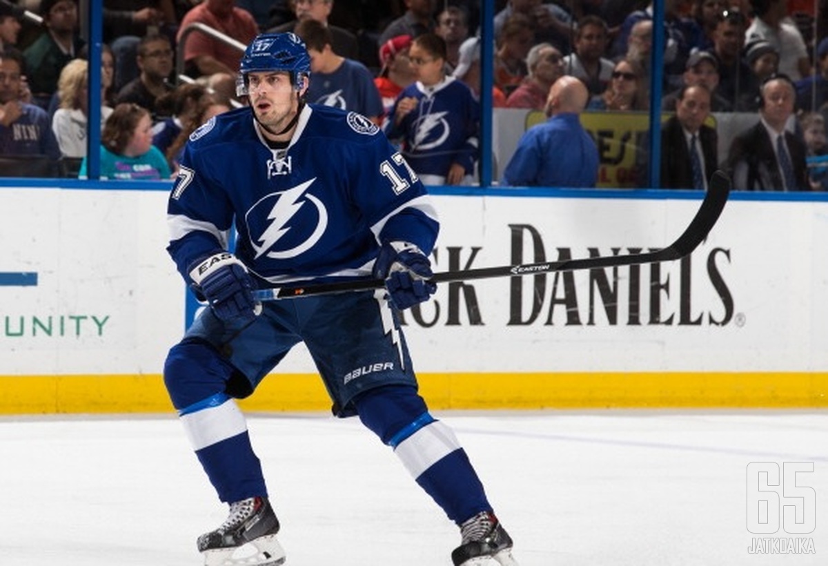 Lightning journal: Alex Killorn's just puttin' on the Fitz