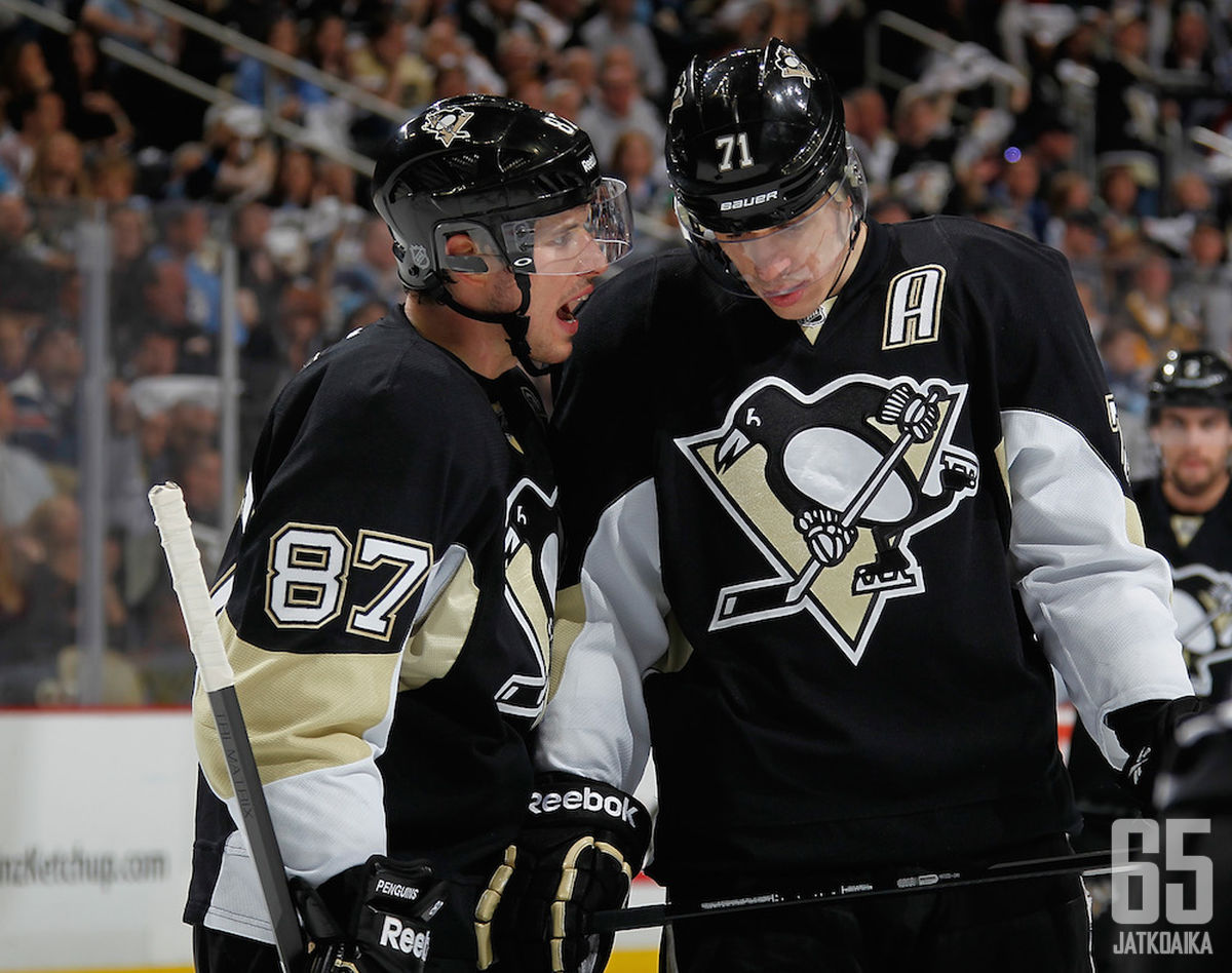 Sidney Crosby ja Jevgeni Malkin ovat avainasemassa Penguinsin kannujahdissa.