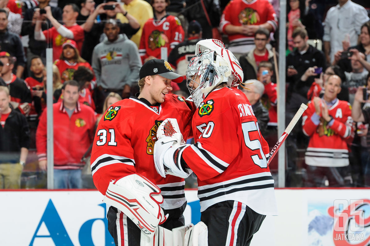 Antti Raanta paikkaa, kun Corey Crawford potee jalkavammaansa.