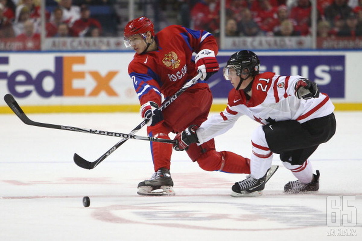 TsSKA Moskovan Nikita Zaitsev vaihtaa ensi kaudella punapaidan sininuttuun.