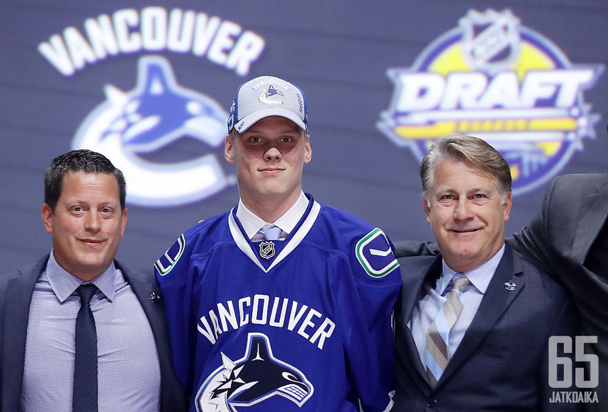 Juolevi varattiin Vancouver Canucksiin varaustilaisuuden viidennellä vuorolla.