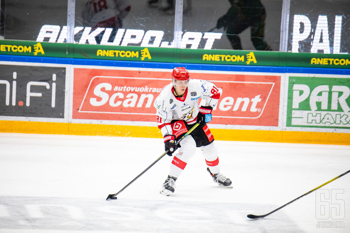 Ari Gröndahl on monille tuttu Vaasan Sportin riveistä.