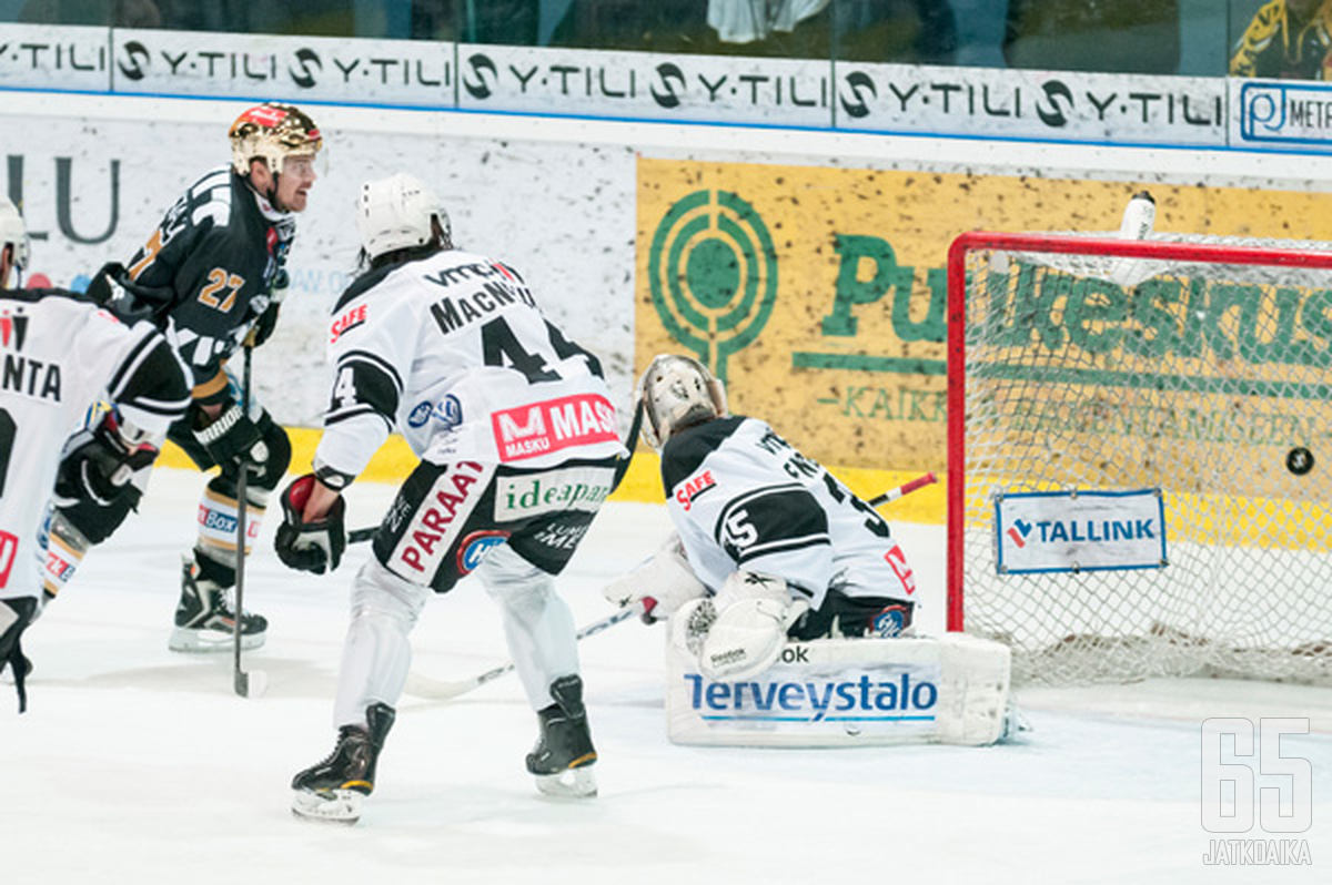 Leijoniin kutsun saaneen Juha-Pekka Haatajan osuma aloitti Kärppien nousun.