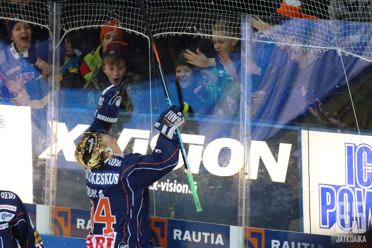 Tappara on juhlinut joulutauon jälkeen.