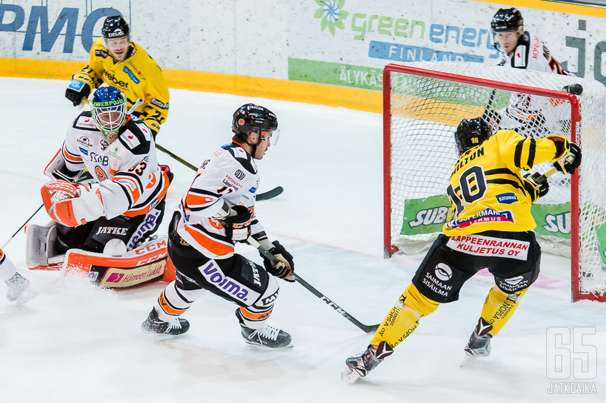 Curtis Hamilton katkaisi viiden ottelun pisteettömän putkensa.