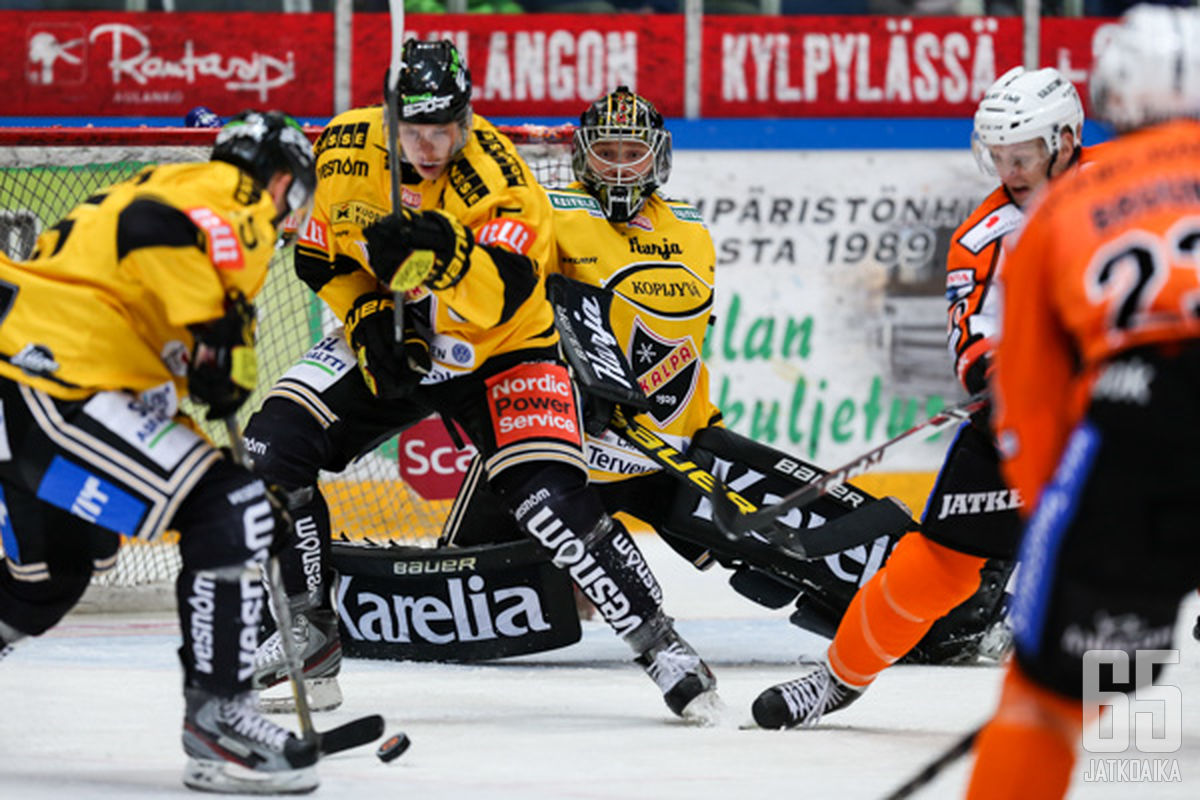 Hämeenlinnassa Ei Mässäilty - 02.10.2013 - HPK - KalPa - LIIGA ...