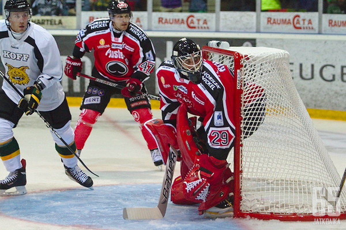 Ässät ja Lukko taistelevat toista kertaa tällä kaudella sarjapisteistä.