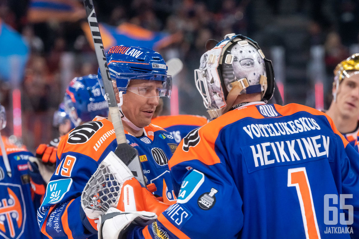 Tappara-vahti Viljo Heikkiselle Liiga-uran avausvoitto.