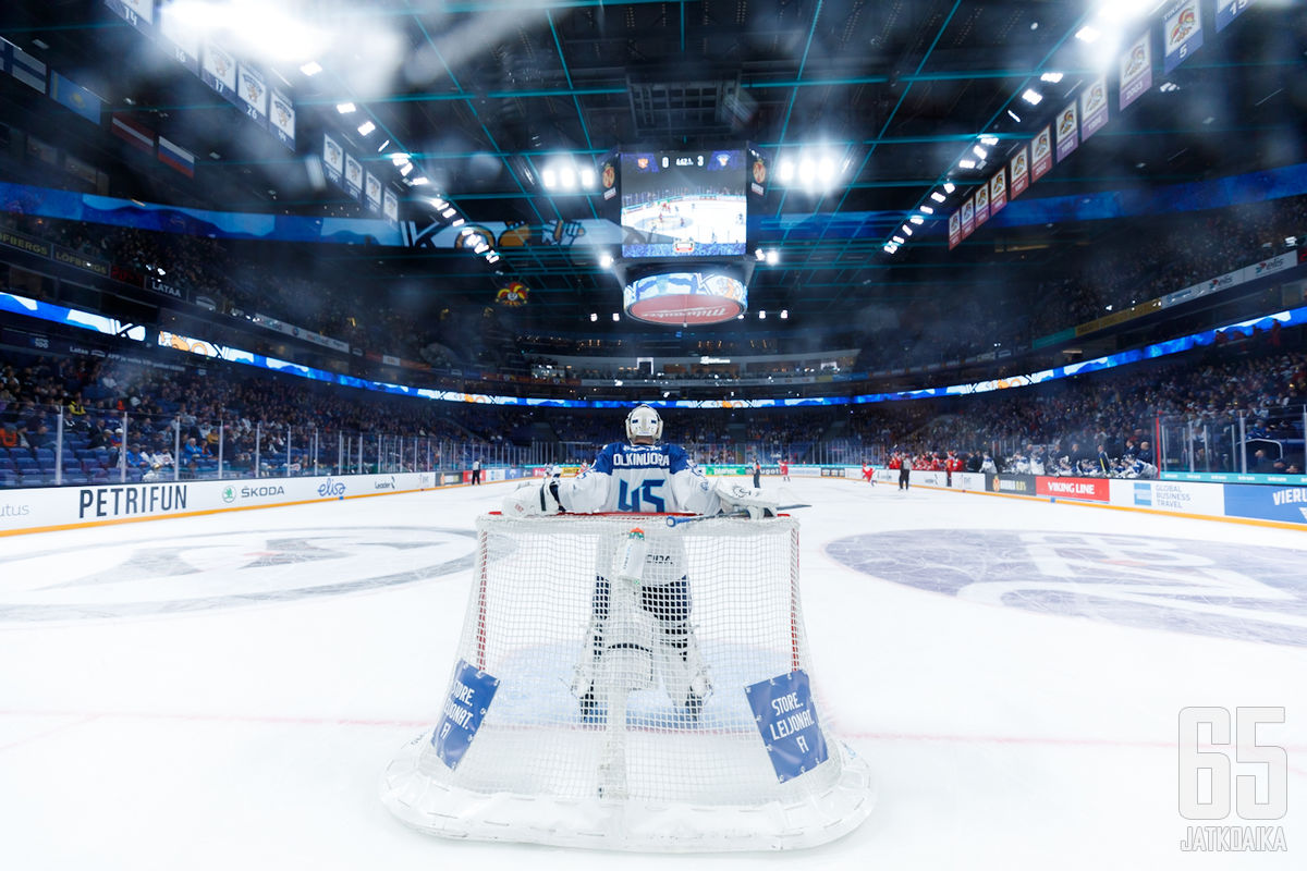 Jussi Olkinuoraa on kaavailtu Leijonien ykkösmaalivahdiksi.