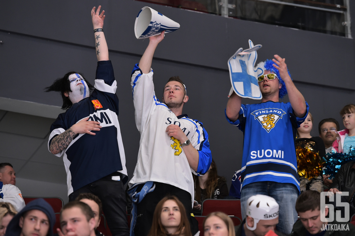 Mitä jääkiekko merkitsee suomalaisille? - MAAJOUKKUE  -  Artikkelit  - Kaikki jääkiekosta