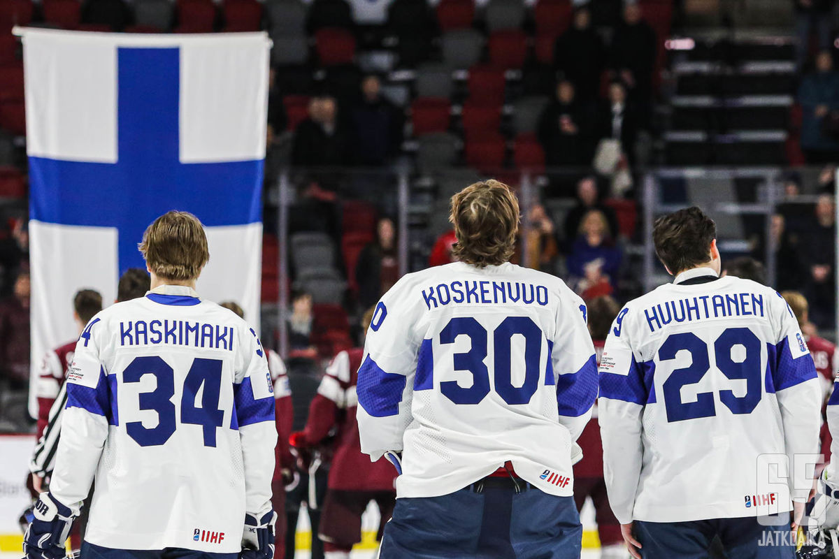 Nuorten Leijonien Puolivälierää Varjostaa Epävarma Maalivahtitilanne ...