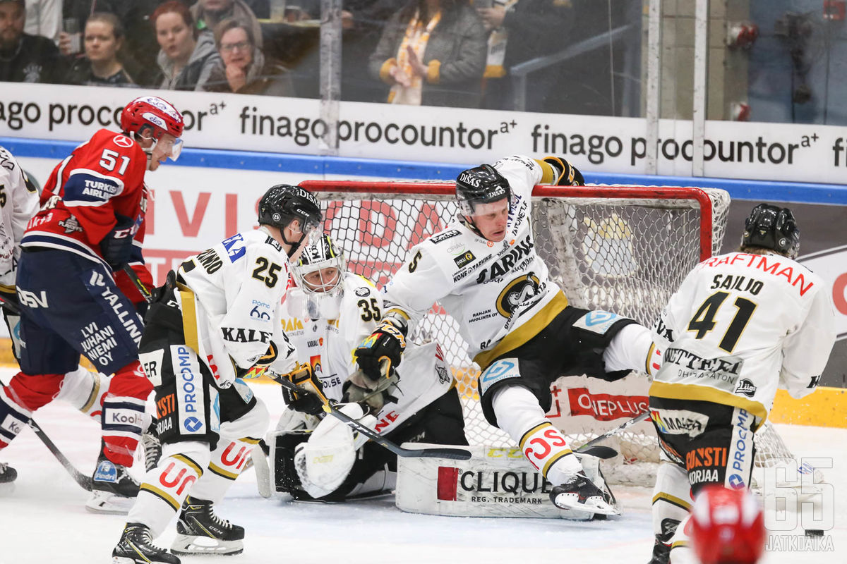 Kärpät joutui kärsijäksi Helsingissä