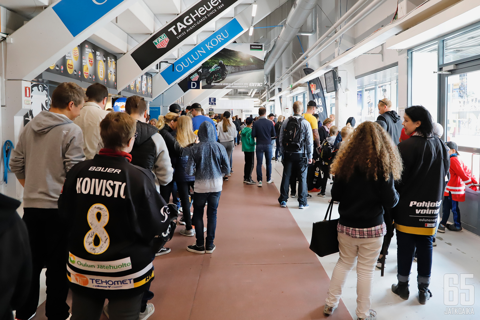 NHL-tähtiä ja seuralegendoja – Hyväntekeväisyysottelu houkutteli yleisöä  Oulussa  - Kaikki jääkiekosta