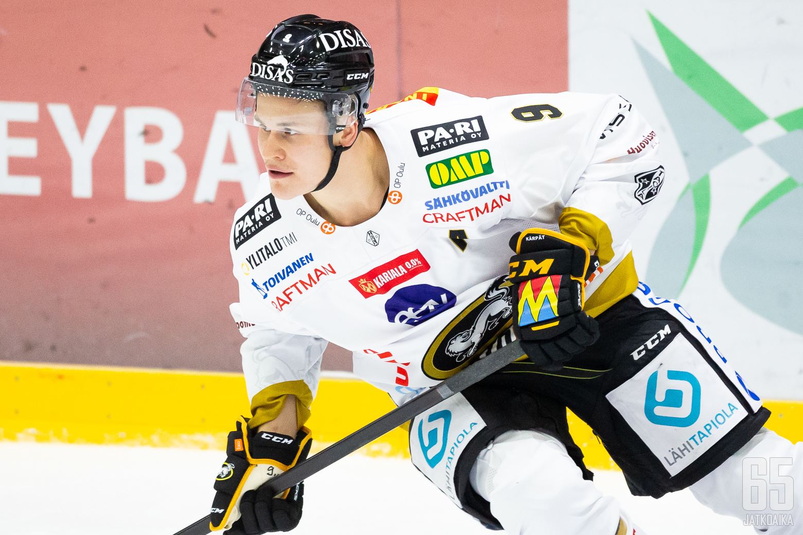 Jesse Puljujärvi, Kärpät ottelussa HIFK - Kärpät, 9/10/2020, Helsingin jäähalli, Helsinki, Suomi. Photo: Joonas Kämäräinen