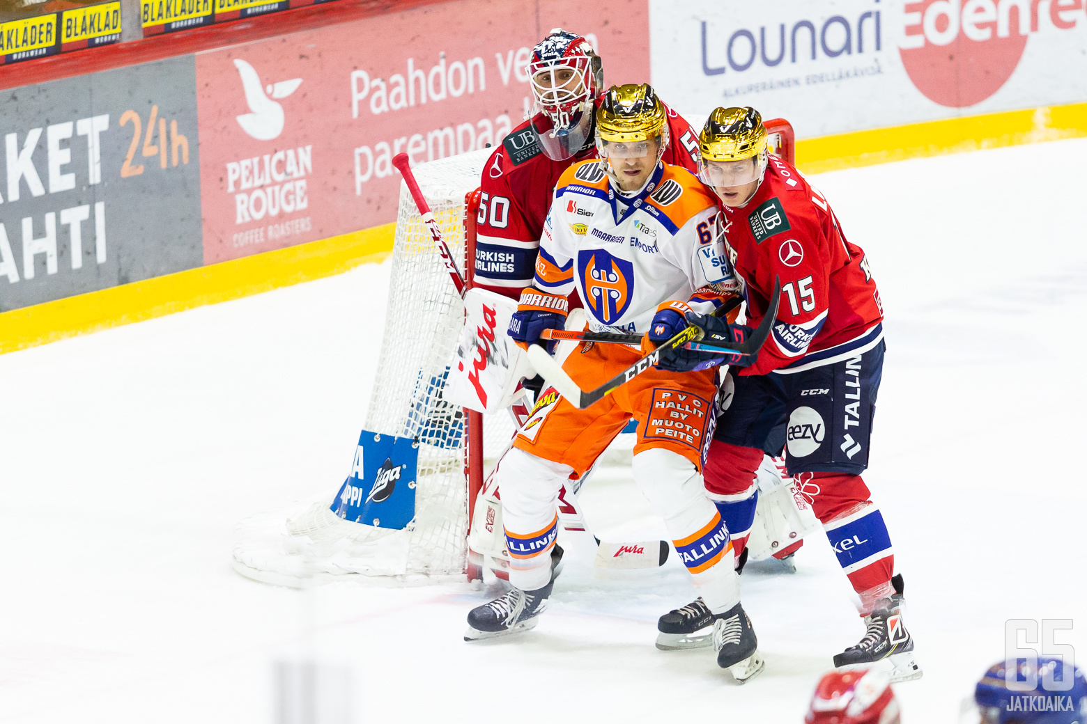 Anton Lundell, HIFK ja Jiří Smejkal, Tappara ottelussa HIFK - Tappara, 20/11/2020, Helsingin jäähalli, Helsinki, Suomi. Photo: Joonas Kämäräinen