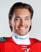 Daniel Mäkiaho, #77